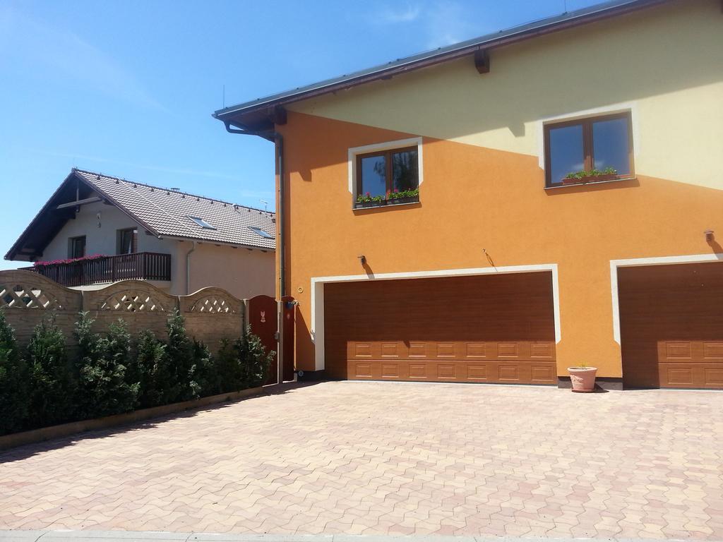 Nová Role Pension Sunset Meziroli מראה חיצוני תמונה
